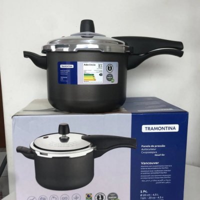 Panela de Pressão Tramontina 4,5L Preto