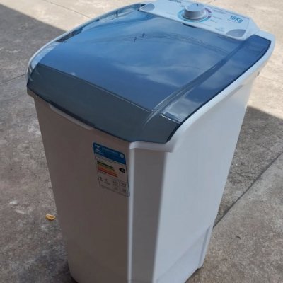 Tanquinho de Lavar Roupa 10Kg Britânia Semiautomático BLR03 220V