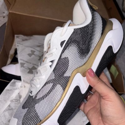 Tênis Masculino Layup Under Armour 43 BR