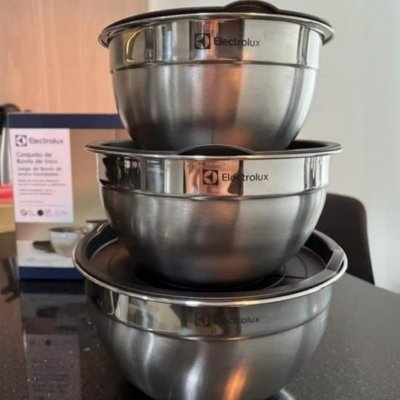 🥣  Combo de 3 Bowls Inox com Tampa Plastica Electrolux