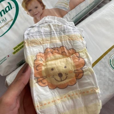 Fralda Baby Premium Protection M Com 34 Unidades