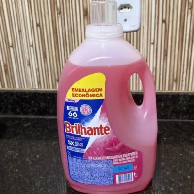 Brilhante Lava-Roupas Líquido Perfume e Cuidado Extraordinário 5L