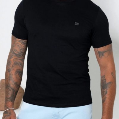 Camiseta Básica Masculina Slim Koenig 100% Algodão