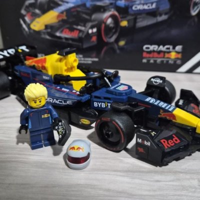 Lego Speed Champions Carro de Corrida Oracle