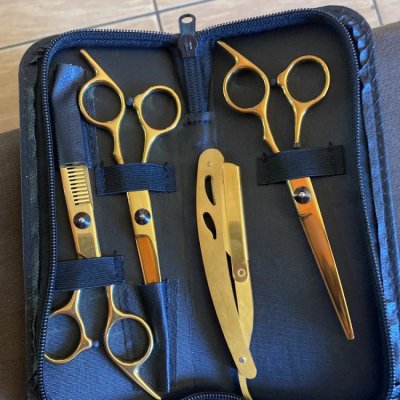 Kit 4 Tesouras Profissionais Fio Laser Preto
