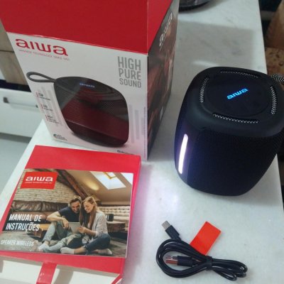 Caixa de Som Bluetooth AIWA SP-03-BL RGB