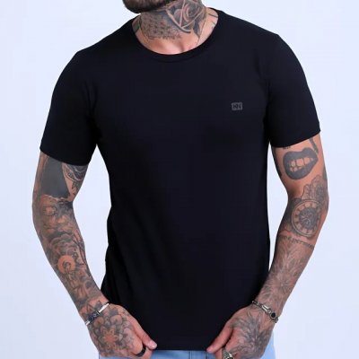 Camiseta Básica Masculina Slim Fit Algodão Lisa — Várias Cores