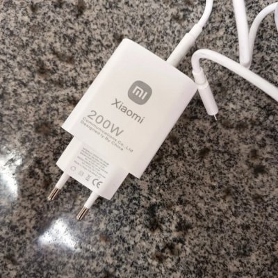 Carregador Turbo 200W Usb-C Usb-A Branco