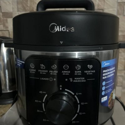 Panela de Pressão 4L Preta Inox Midea