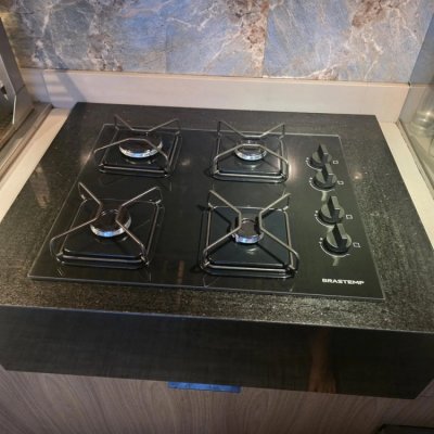 Cooktop Brastemp a Gás 4 Bocas com Grades