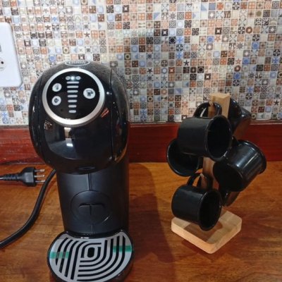 Cafeteira Nescafé Dolce Gusto Genio S Plus