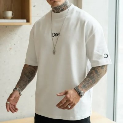 Camiseta Oversized One — Estilosa e Confortável