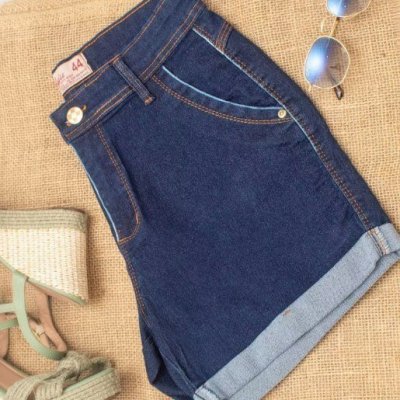Shorts jeans azul escuro plus cintura alta