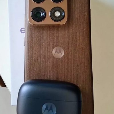 Kit Smartphone Motorola Edge 70 Pro 5G 256GB