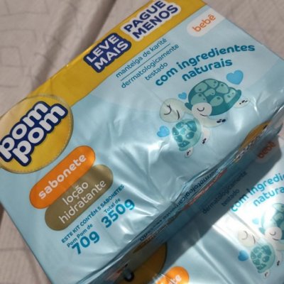 Kit Sabonete em Barra Pom Pom Loção Hidratante - 5 unidades de 70g