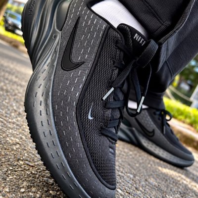 Tênis Nike Uplift SC (3 cores)