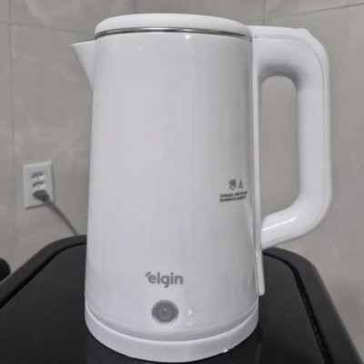Chaleira Elétrica Elgin Slim 110V 1,8L 1200W