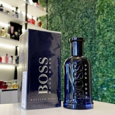 Hugo Boss Bottled Night Masculino EDT