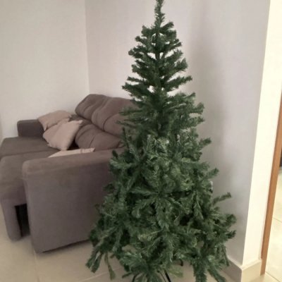 Árvore de Natal Verde Luxo 150/500 DEKASA