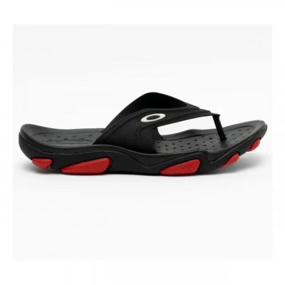 Chinelo Oakley Titan Black/red Liso 39 BR — review do modelo masculino