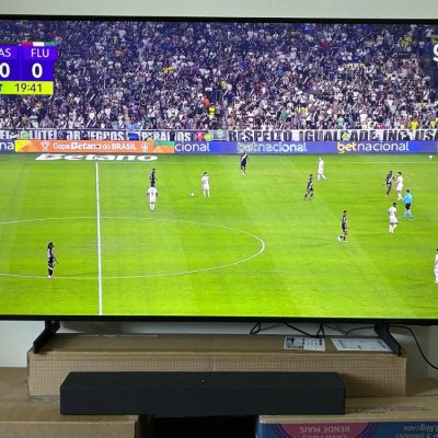 Samsung Smart TV 58 Crystal UHD 4K + HW-B400F