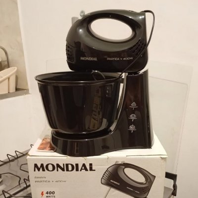 Batedeira Prática Mondial 400W