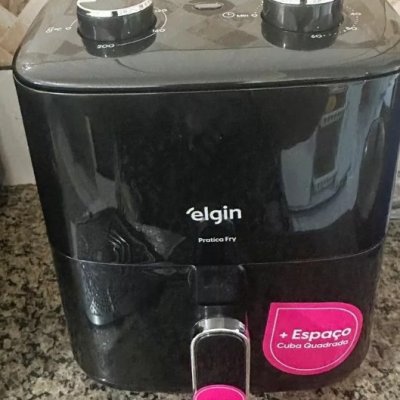 Fritadeira Air Fryer Elgin 3,7L 1.400W Preta
