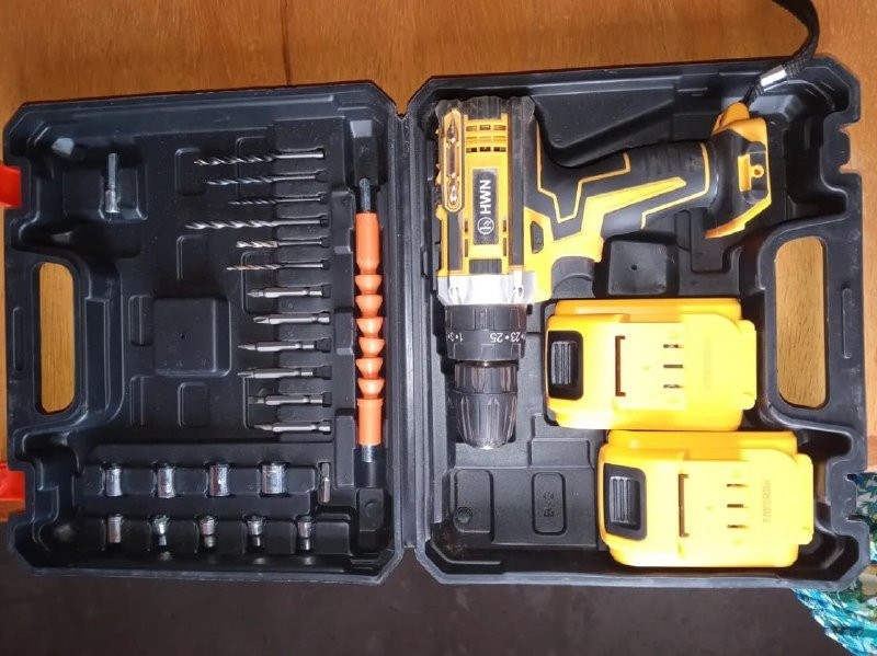 Parafusadeira Furadeira Sem Fio 48 2 Baterias 340w C/brocas