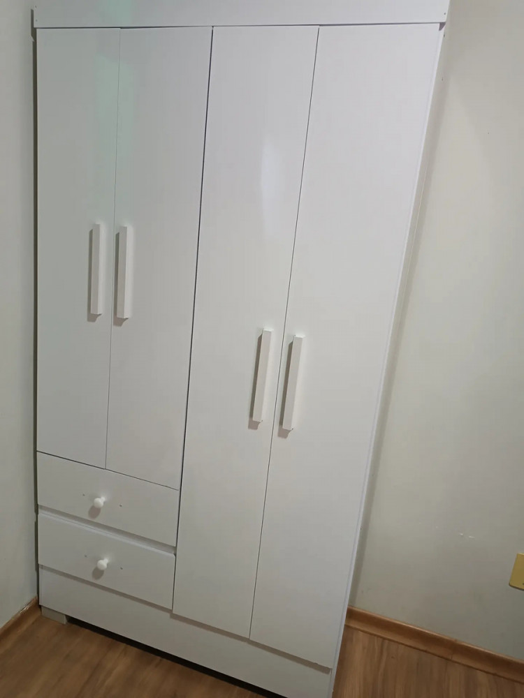 Guarda Roupas 4 Portas 2 Gavetas Branco