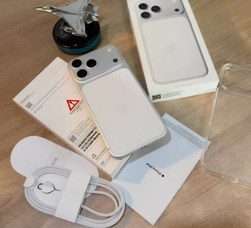 Apple iPhone 17 Pro (256 GB) - Prateado