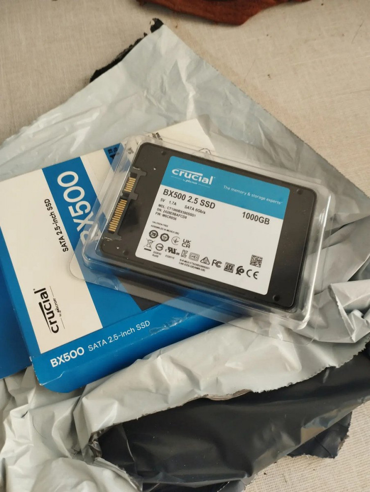 Crucial BX500 1TB SSD SATA III 2,5Pol