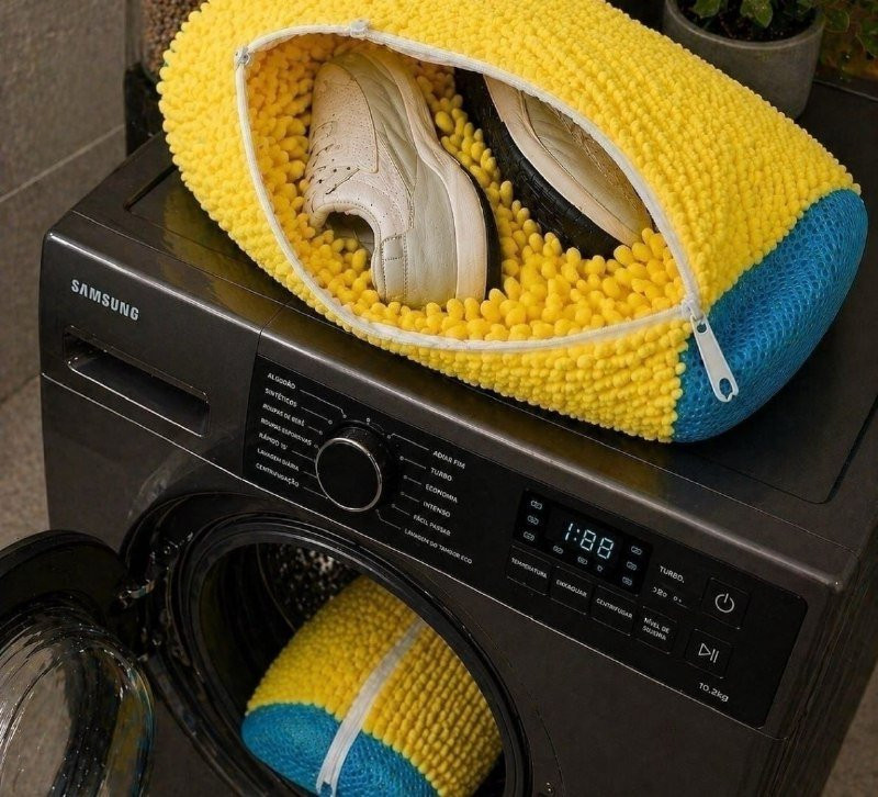 Kit com 2 Sacos Para Lavar Sapatos na Máquina De Lavar