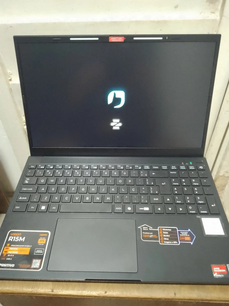 Notebook Positivo Vision R15M Ryzen 5-5625U
