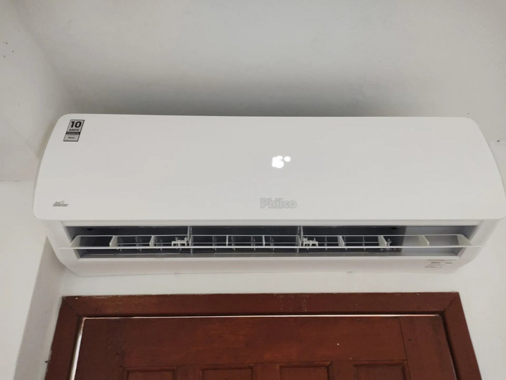 Ar Cond Split Hi-Wall Inverter 18k BTU Philco