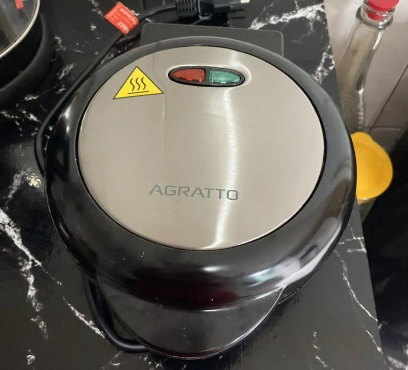 Omeleteira Antiaderente Elétrica Dupla 800W 220V Agratto