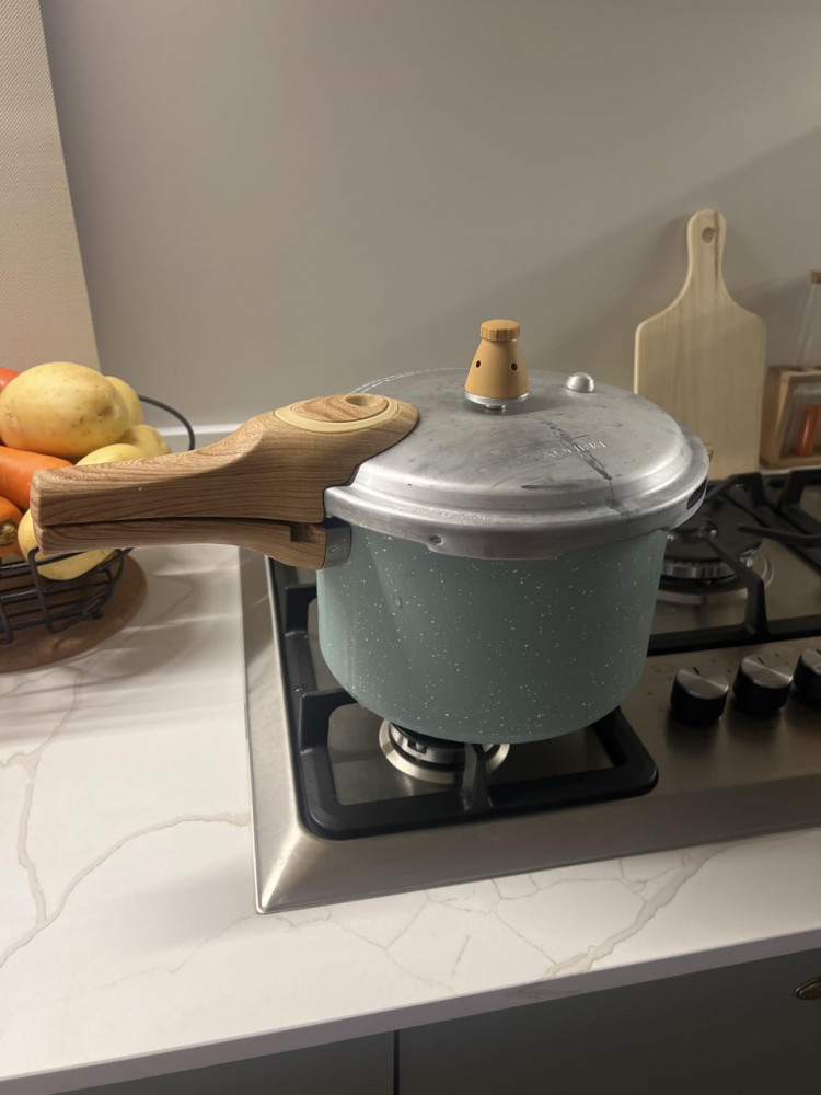 Brinox - Panela de Pressão 4,2L Antiaderente