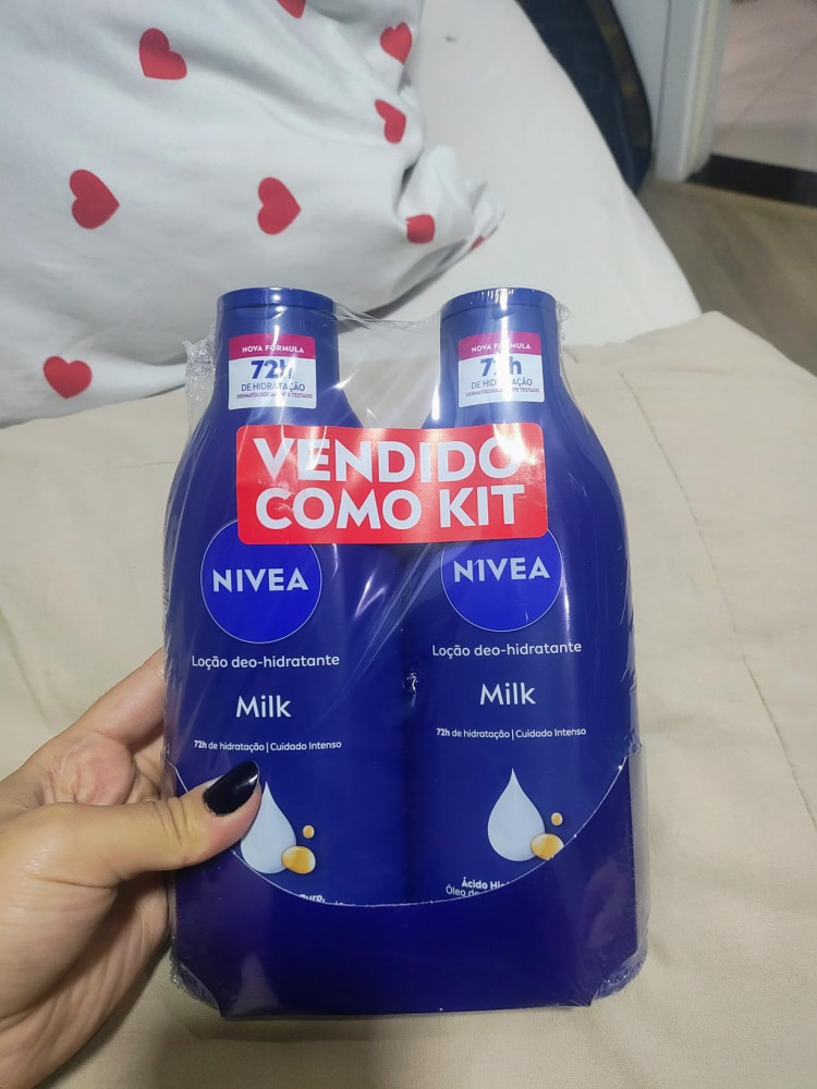 NIVEA Kit Loção Hidratante Milk 400ml 2 unid