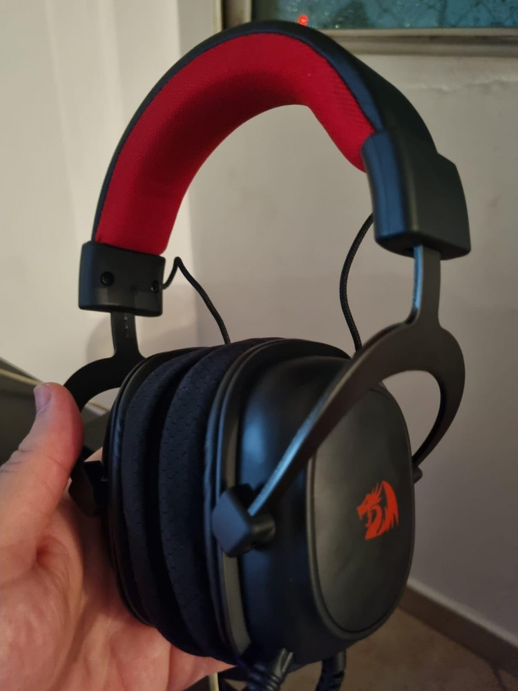 Headset Gamer Redragon Zeus Lite P3 H510-LT