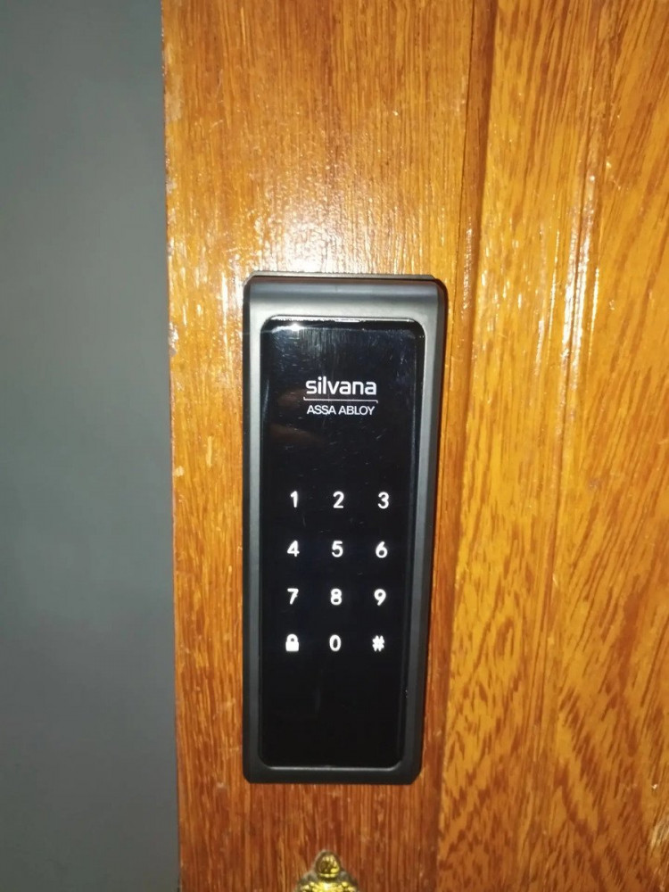 Fechadura Eletrônica Silvana Sdd200 Preta