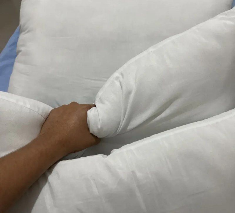 🛏️  4 Travesseiros Antialérgico Impermeável Super Macio
