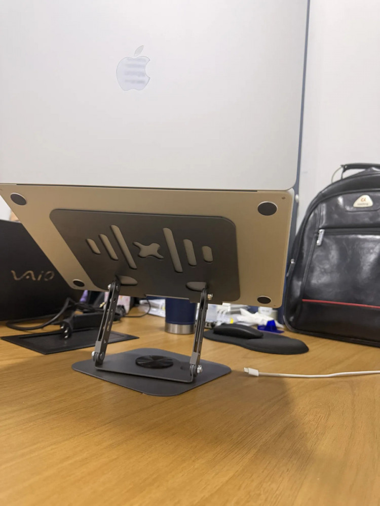 Suporte de Mesa Metal 360° Notebook Preto