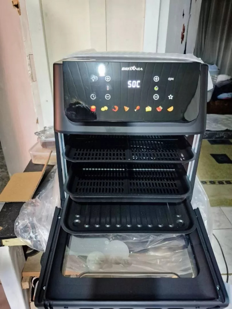Britânia Air Fryer 11L BAF11A