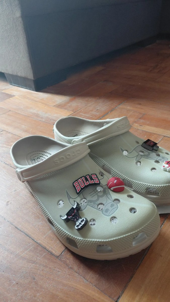 Sandália Crocs NBA Bulls Elevated Classic Clog