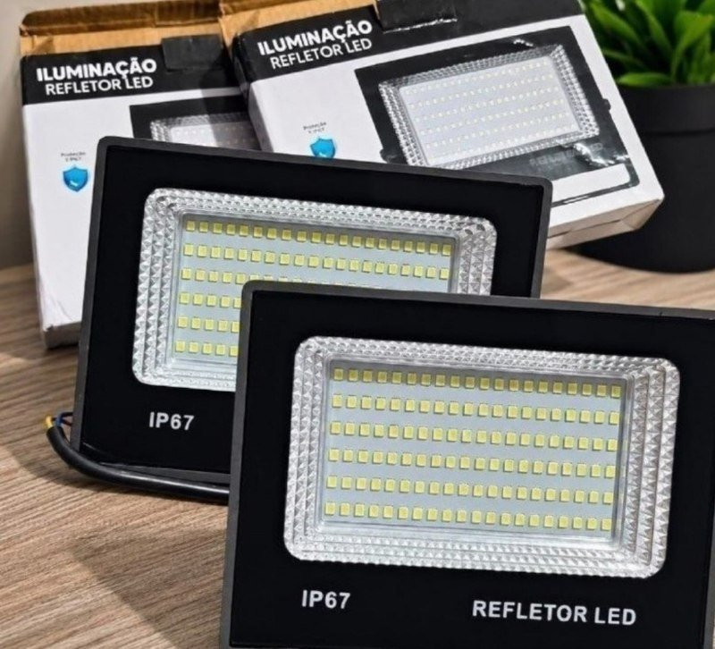 kit 2 Refletor Led 200w Holofote Bivolt