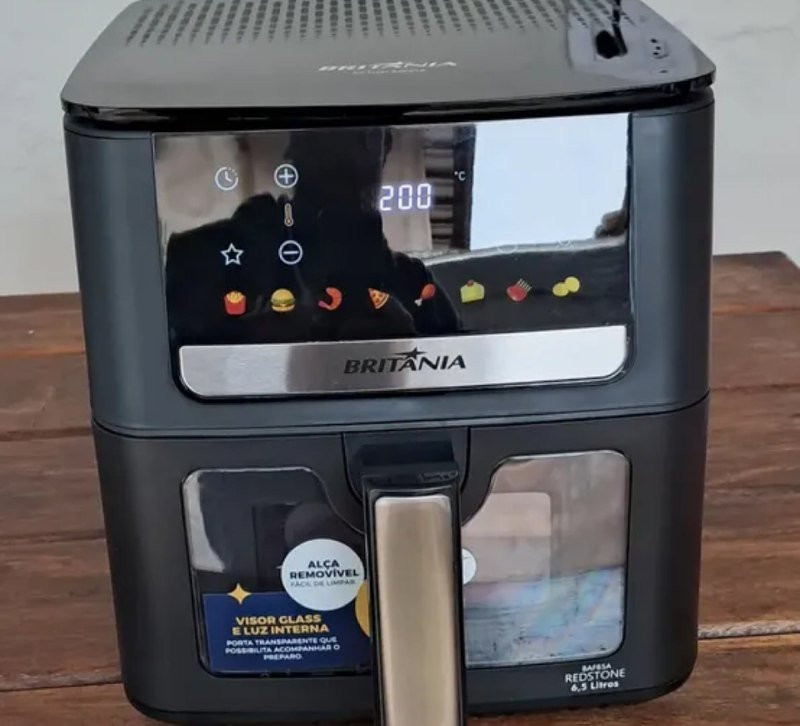 Air Fryer Britânia 6,5L 1700W 8 Funções
