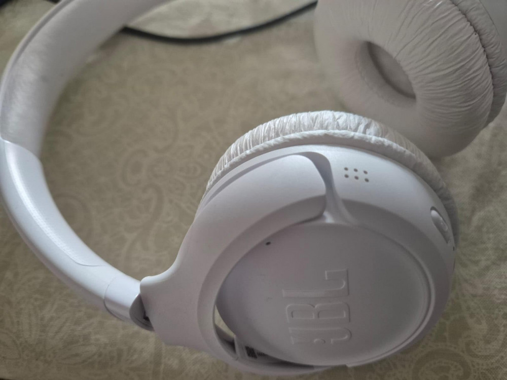 Fone de Ouvido Bluetooth JBL Tune 530BT