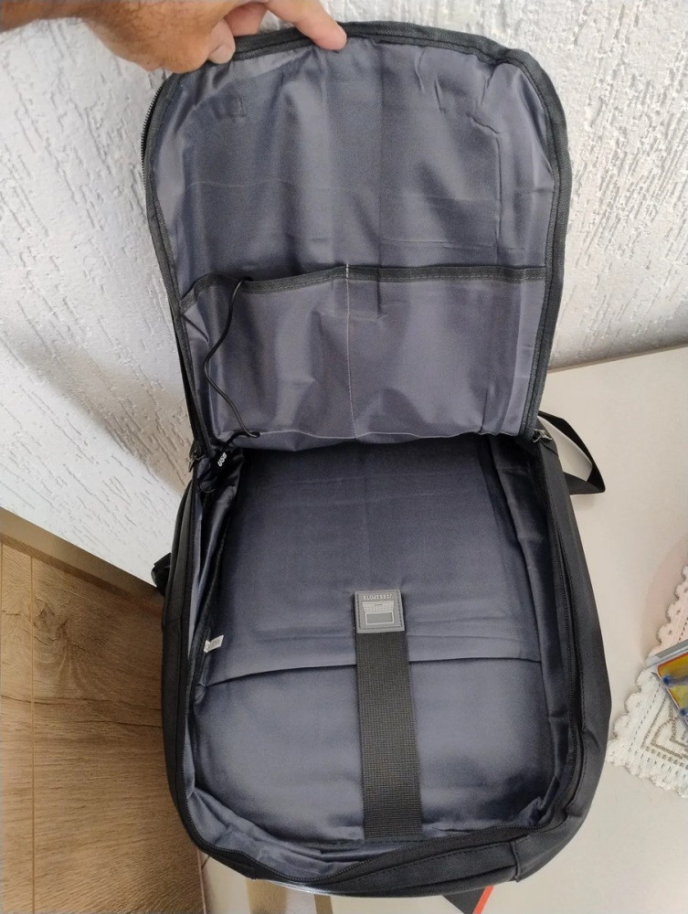 Mochila Jiesipote Prova Dagua Expansivel Preto