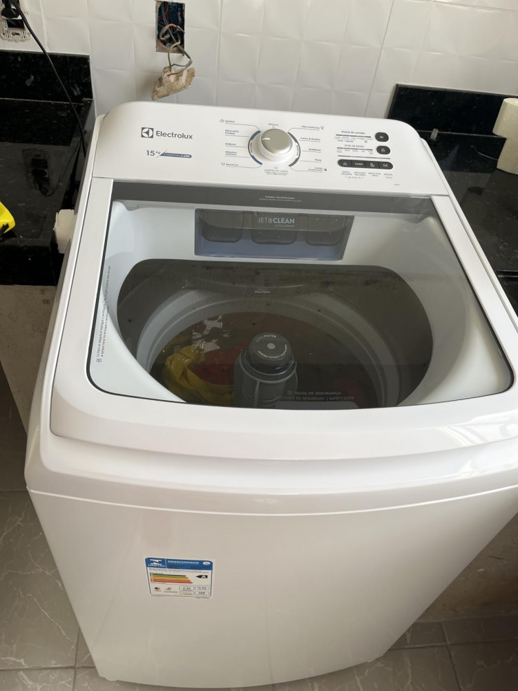 Máquina de Lavar Electrolux 15kg Branca