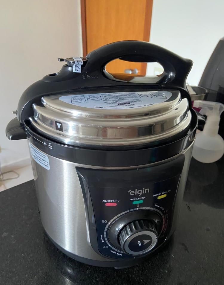 Panela de Pressão Elétrica Elgin 4 Litros