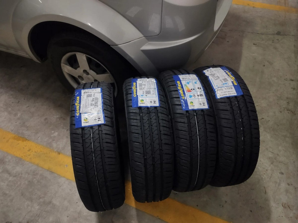 Pneu Aro 13 175/70 Goodyear Kelly Edge Touring